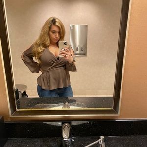 Meet your Posher, Haley